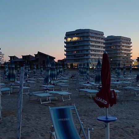 فيلا Oltre Confine Fronte Mare مارينا دي مونتينيرو المظهر الخارجي الصورة